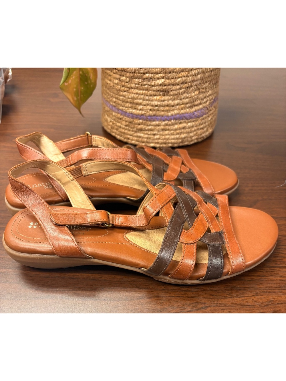 Naturalizer N5 Comfort Women's Brown Leather Strappy Slingback Sandals Size 8M